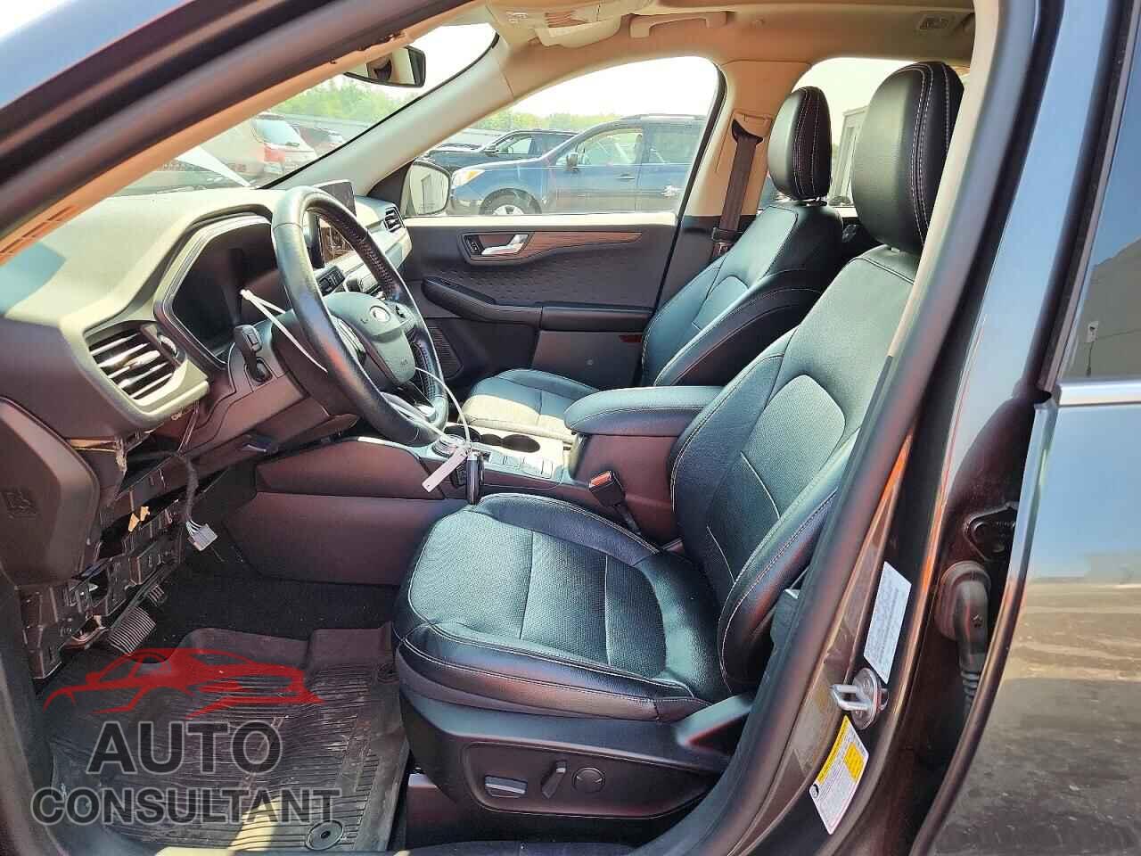 FORD ESCAPE 2020 - 1FMCU9DZ3LUA94799