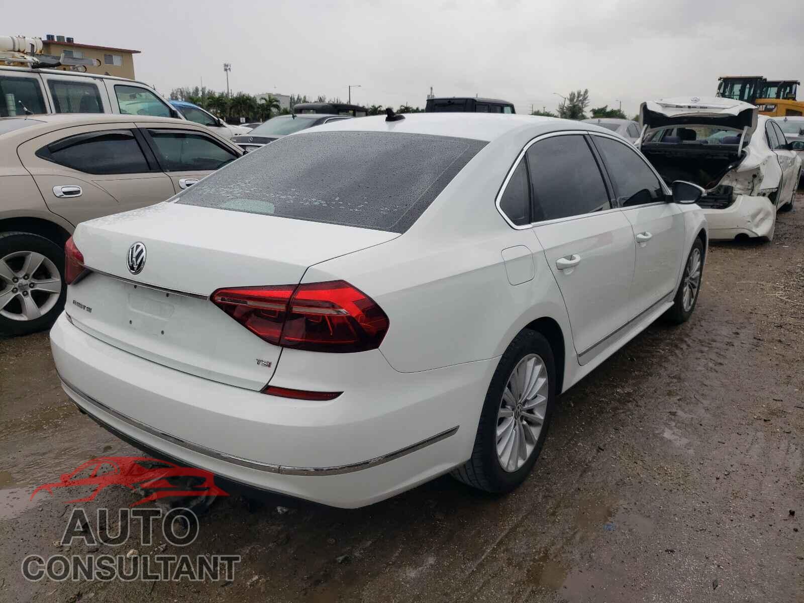 VOLKSWAGEN PASSAT 2017 - 1VWBT7A38HC071830