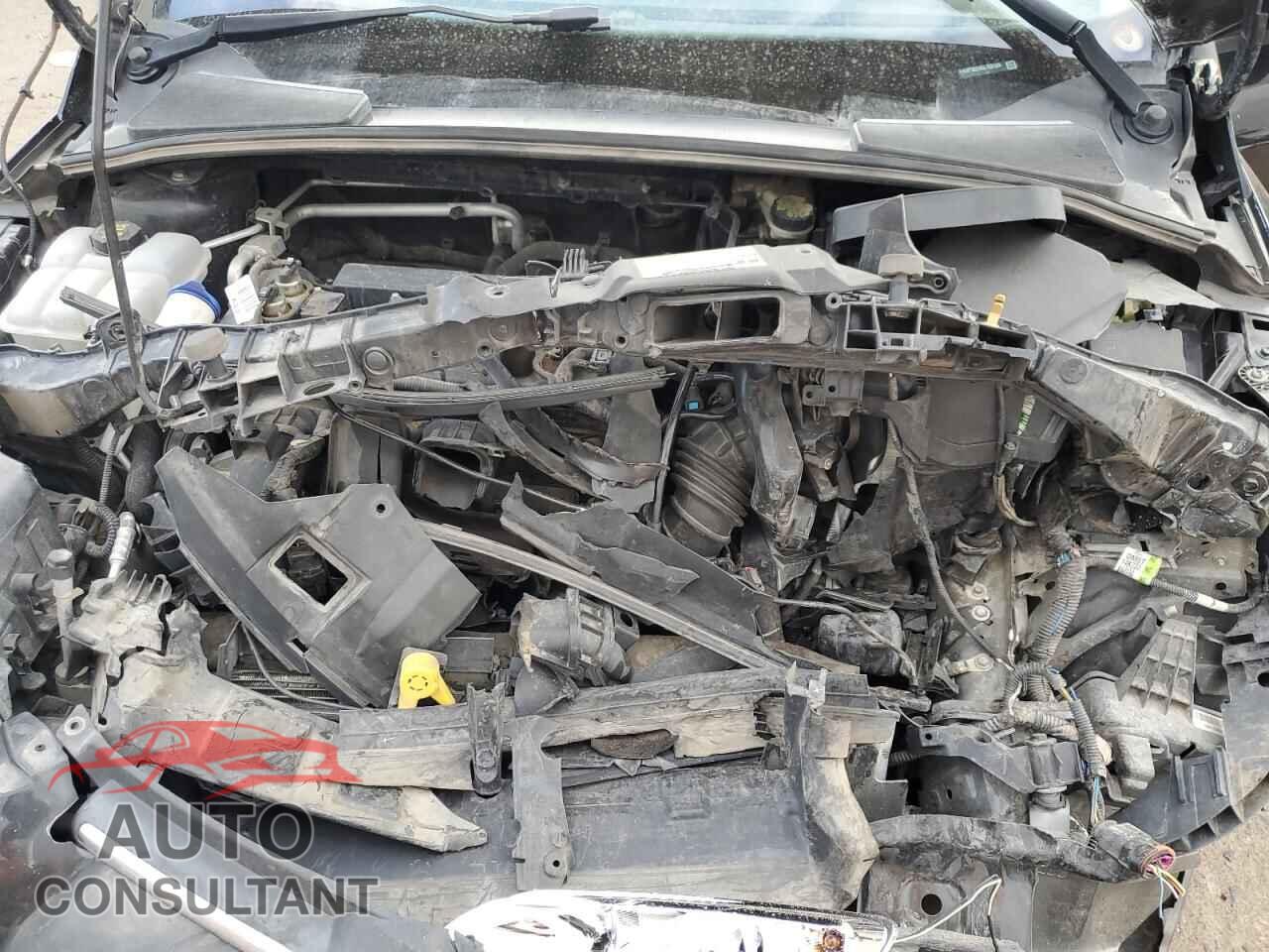 FORD FOCUS 2014 - 1FADP3E2XEL125138
