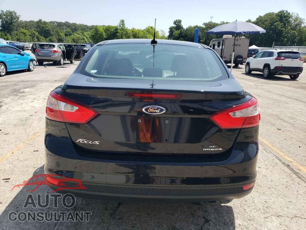 FORD FOCUS 2014 - 1FADP3F29EL158372