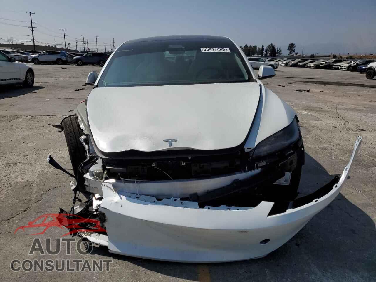 TESLA MODEL 3 2025 - 5YJ3E1EB6SF015590