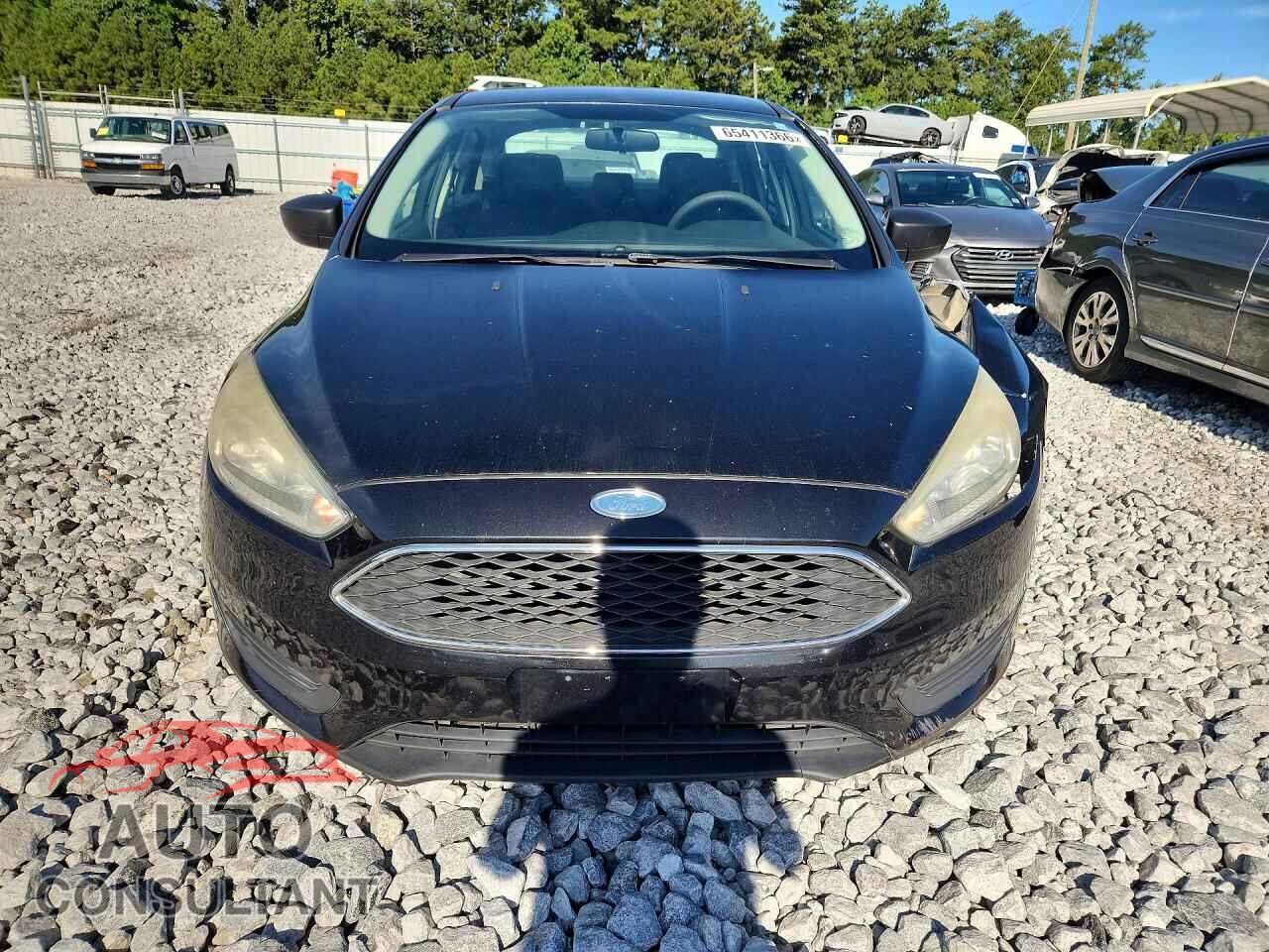 FORD FOCUS 2015 - 1FADP3E24FL253229