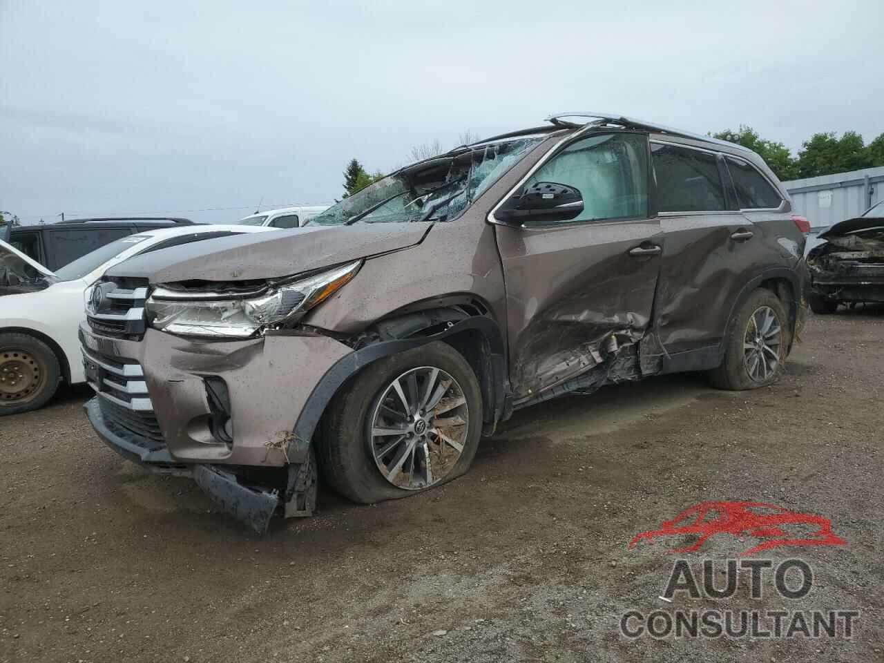 TOYOTA HIGHLANDER 2019 - 5TDJZRFH3KS952230