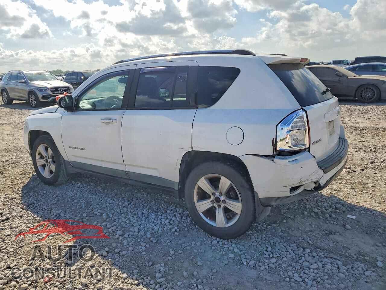 JEEP COMPASS 2011 - 1J4NF1FB7BD244785