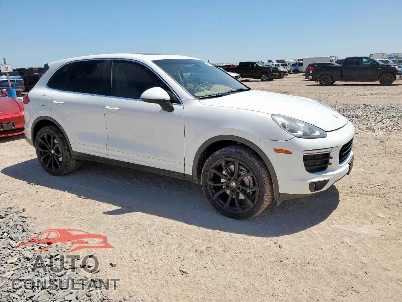 PORSCHE CAYENNE 2016 - WP1AA2A27GLA01036