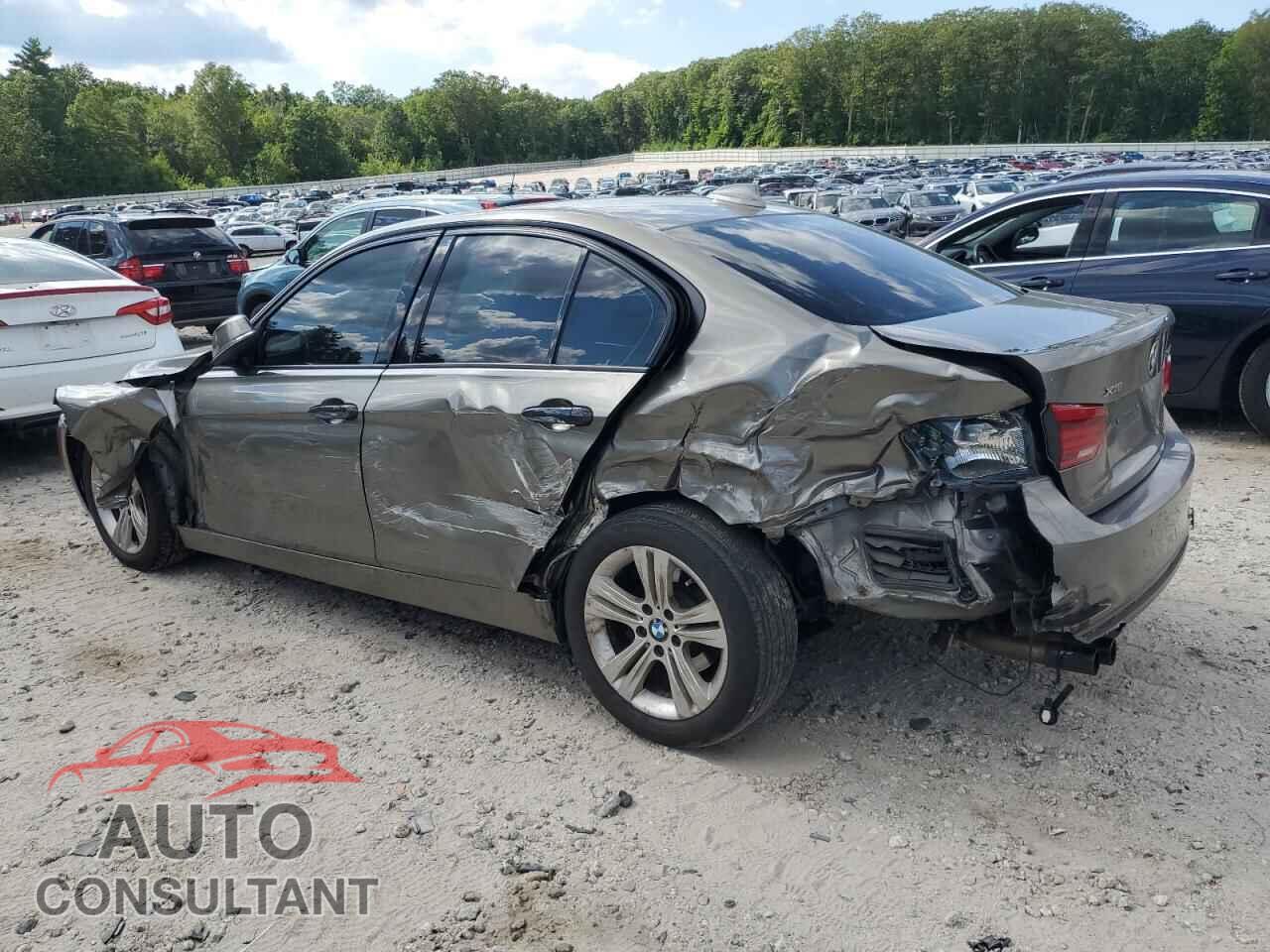 BMW 3 SERIES 2016 - WBA8E3G5XGNU02156