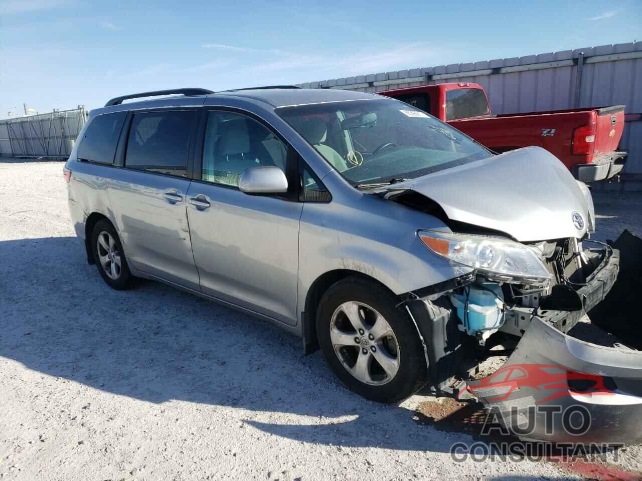 TOYOTA SIENNA 2017 - 5TDKZ3DC3HS846698