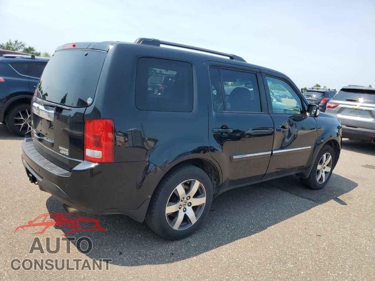 HONDA PILOT 2013 - 5FNYF4H93DB016776