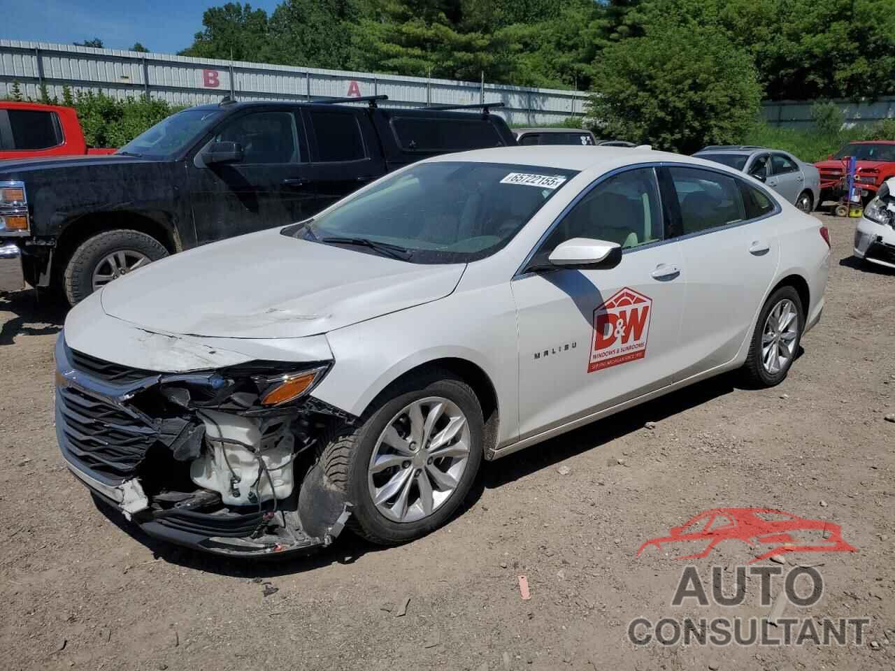 CHEVROLET MALIBU 2019 - 1G1ZD5ST3KF156932