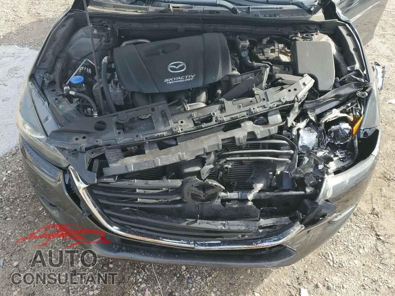 MAZDA 3 2017 - 3MZBN1U70HM110463