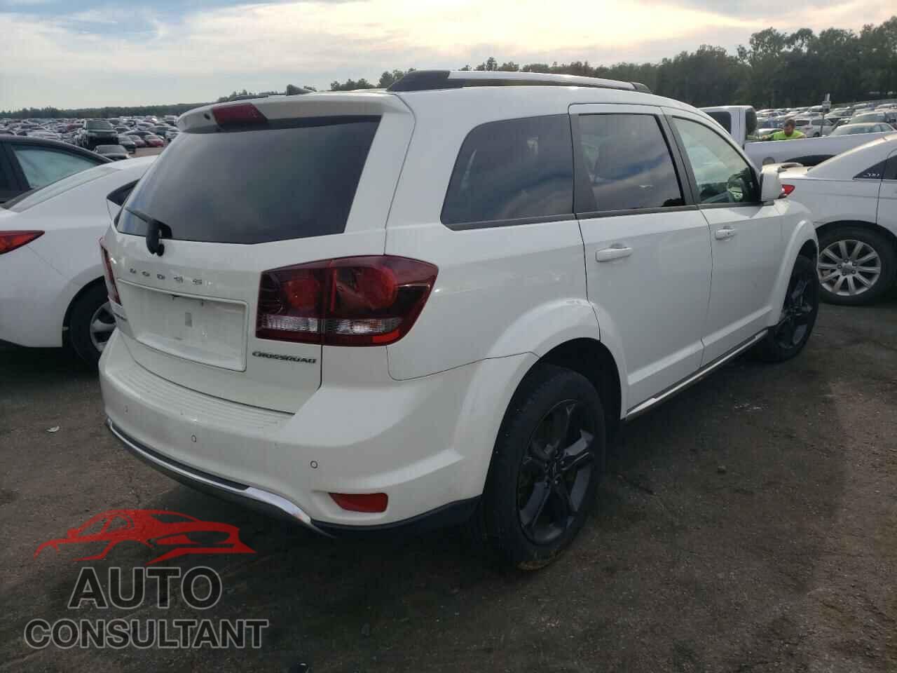 DODGE JOURNEY 2020 - 3C4PDCGB7LT201347