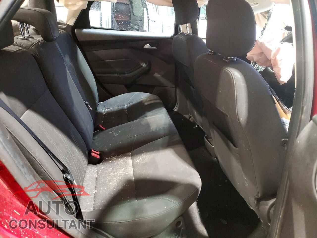 FORD FOCUS 2016 - 1FADP3F20GL355983