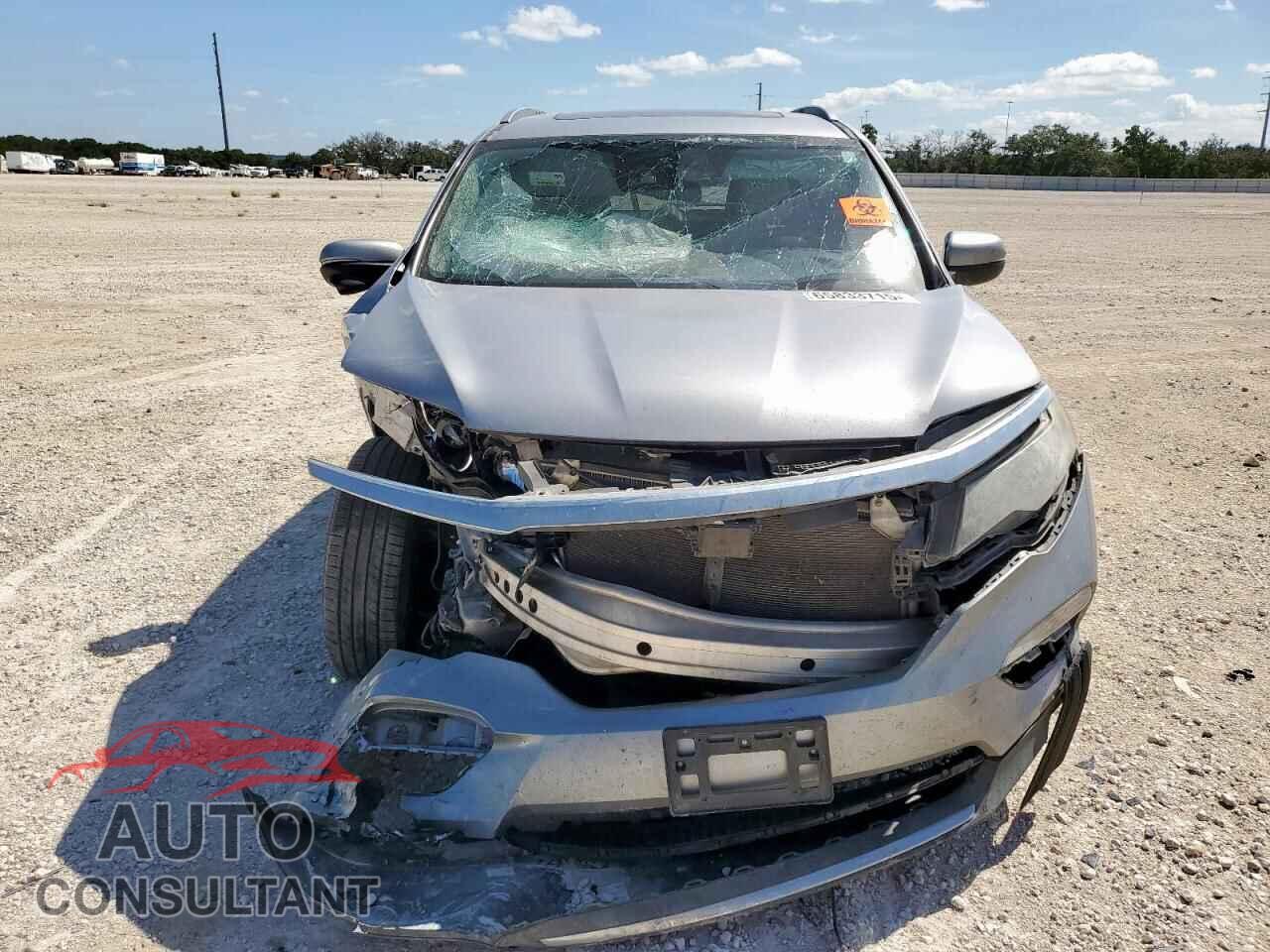 HONDA PILOT 2018 - 5FNYF5H94JB020448