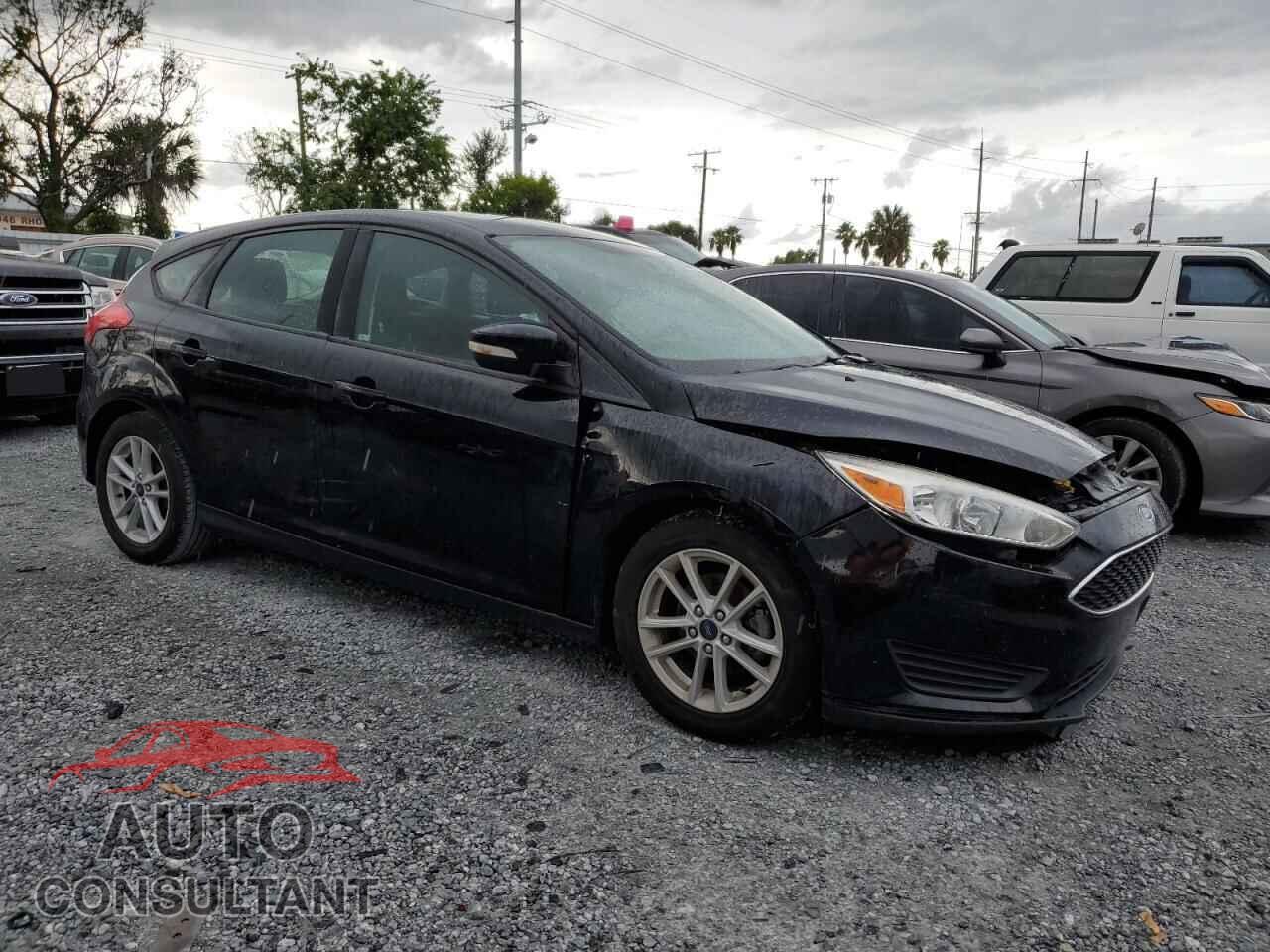 FORD FOCUS 2017 - 1FADP3K20HL345574