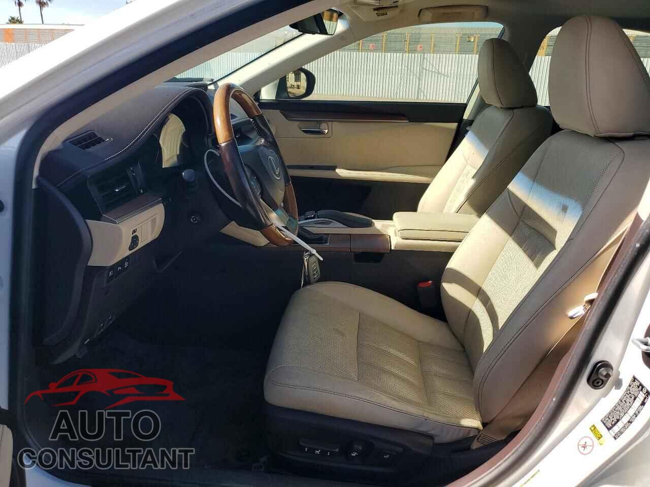 LEXUS ES300 2017 - JTHBW1GG3H2153471