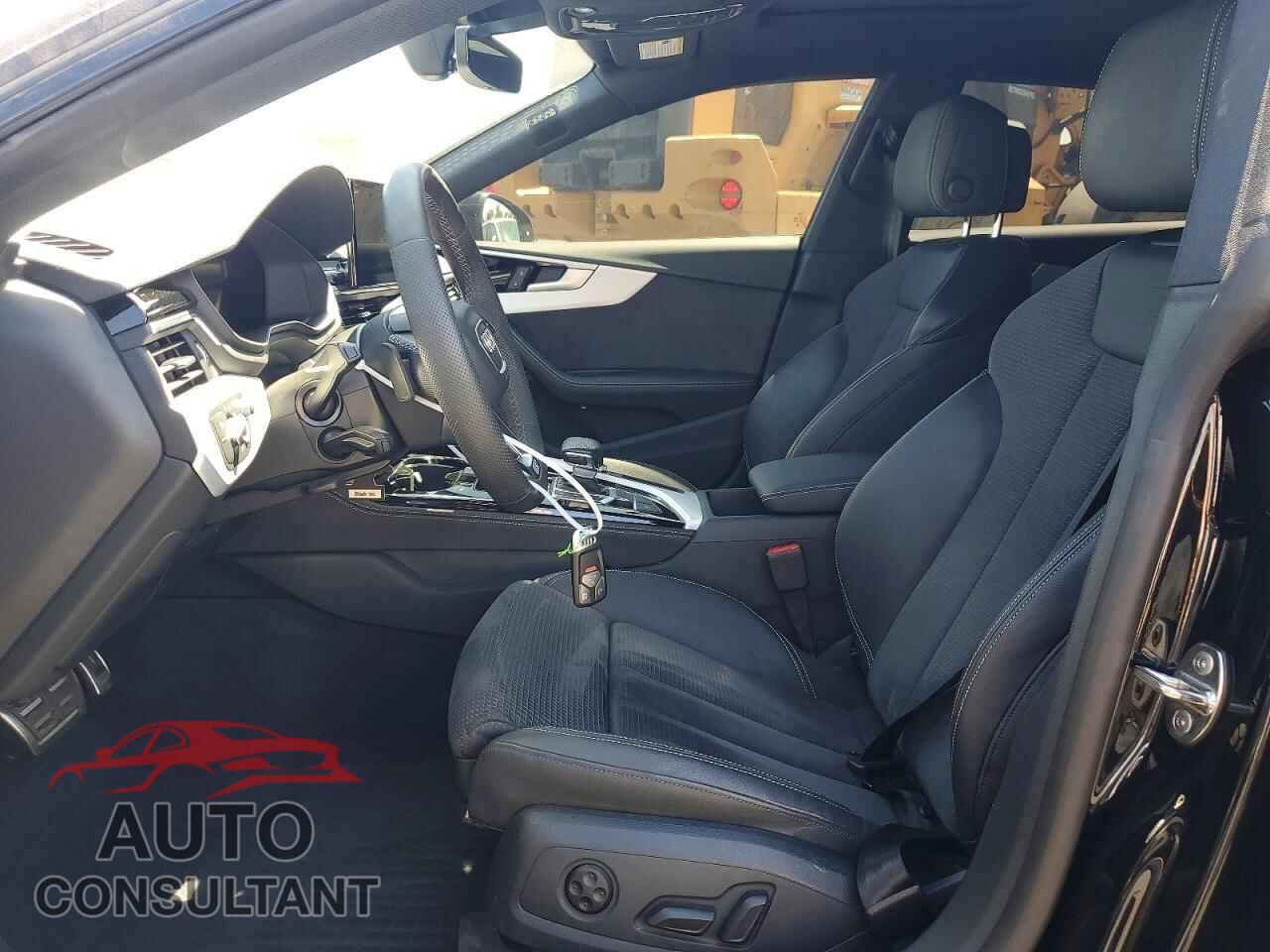AUDI A5 2024 - WAUEACF50RA065863