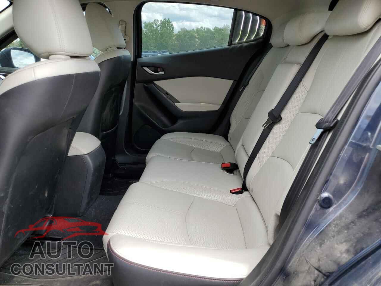 MAZDA 3 2017 - JM1BN1M38H1118565