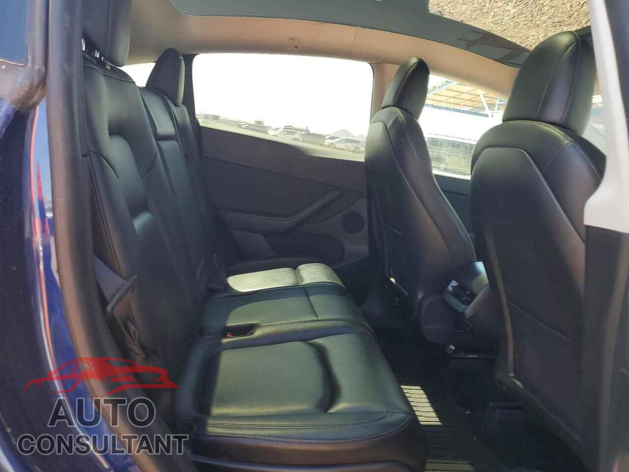 TESLA MODEL Y 2021 - 5YJYGAEE7MF206934