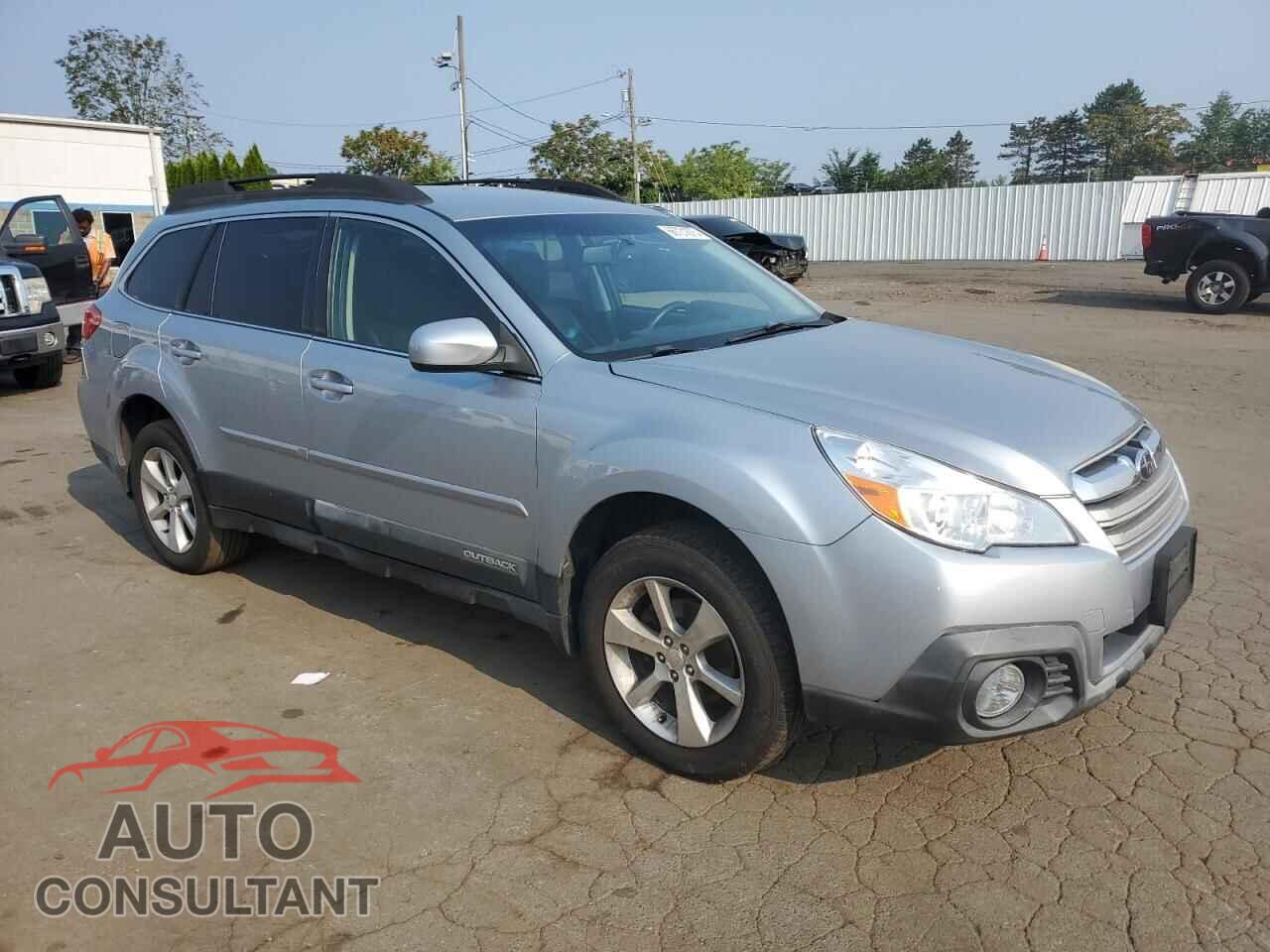 SUBARU OUTBACK 2014 - 4S4BRBKC8E3225415