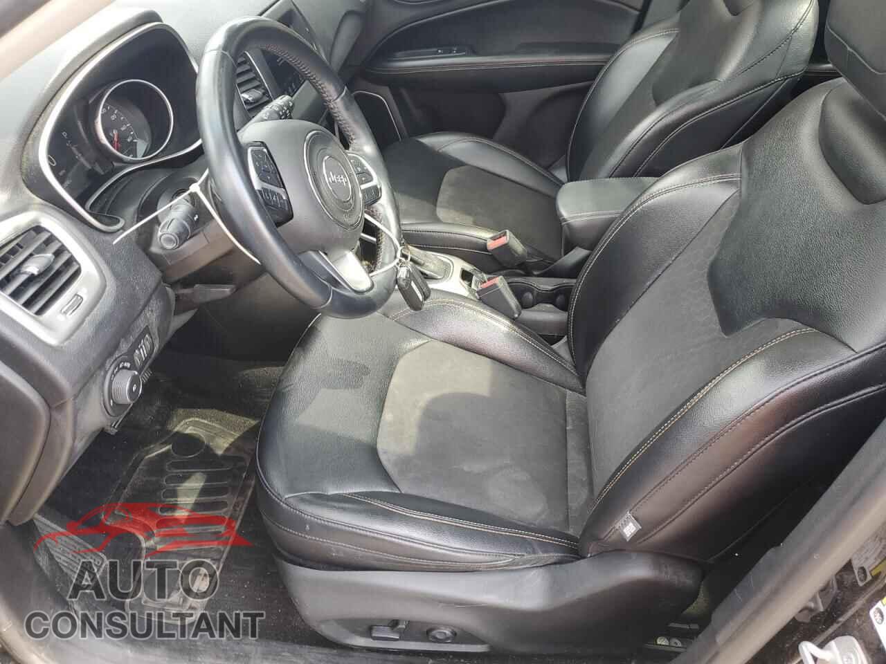 JEEP COMPASS 2017 - 3C4NJDBB6HT665606