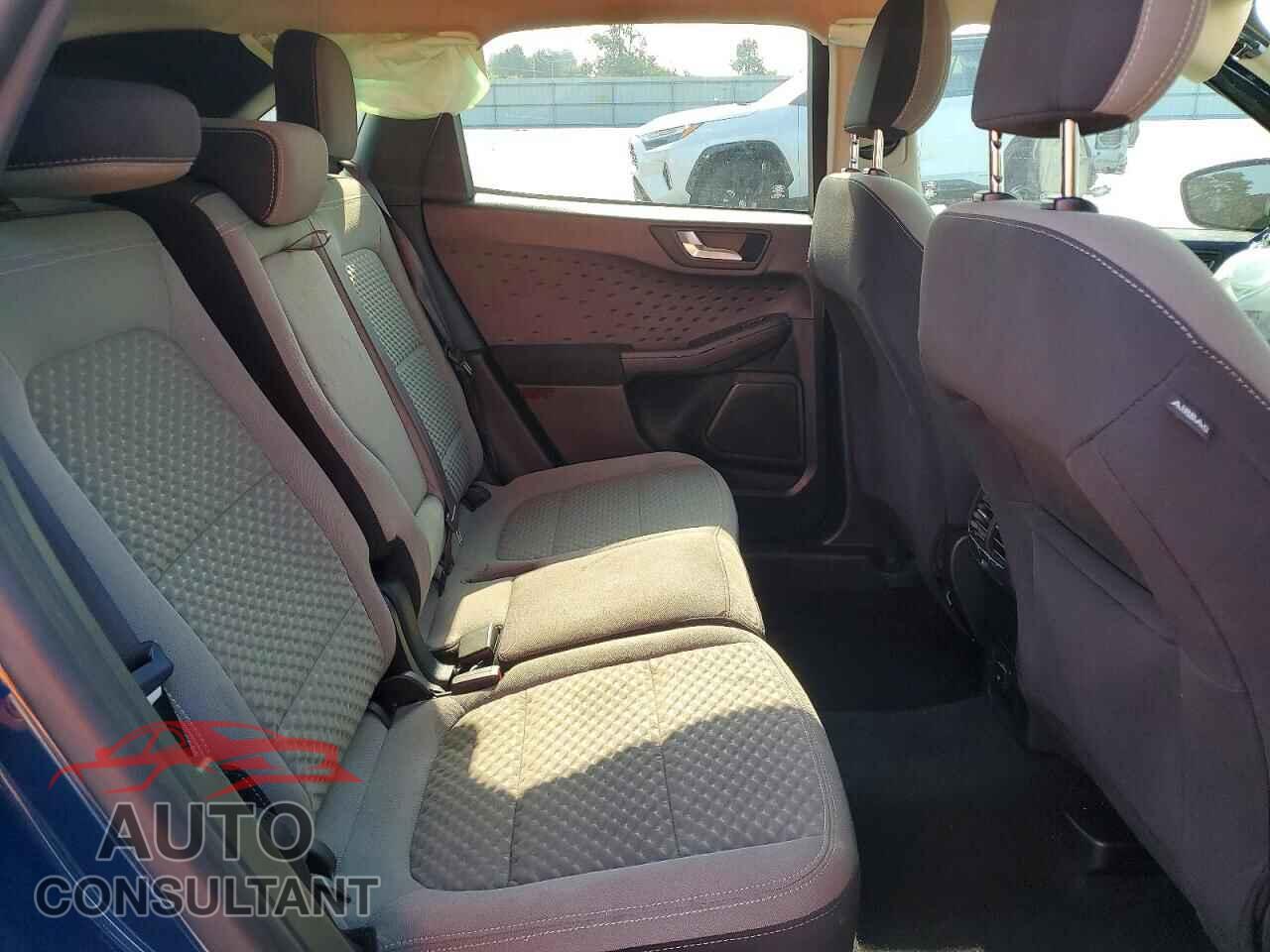 FORD ESCAPE 2020 - 1FMCU9G60LUA10830