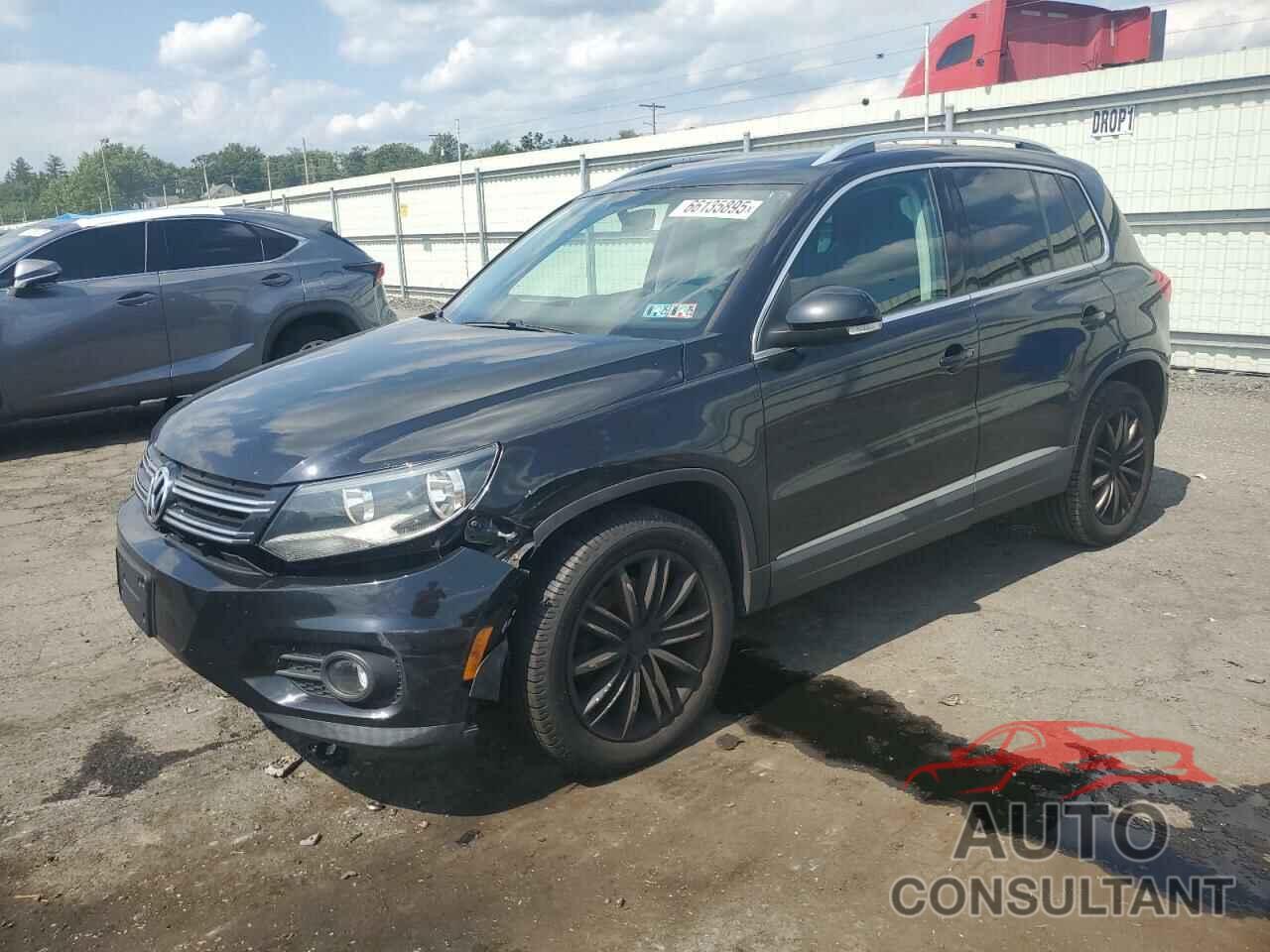 VOLKSWAGEN TIGUAN 2012 - WVGBV7AX8CW560294
