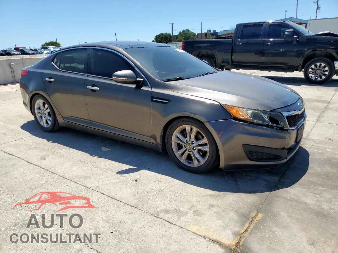 KIA OPTIMA 2011 - KNAGN4A71B5083010