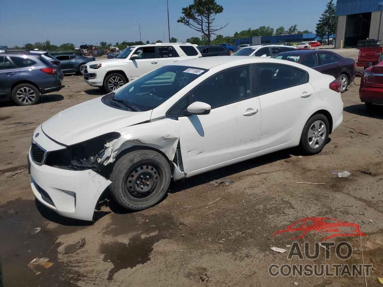 KIA FORTE 2018 - 3KPFK4A74JE273183
