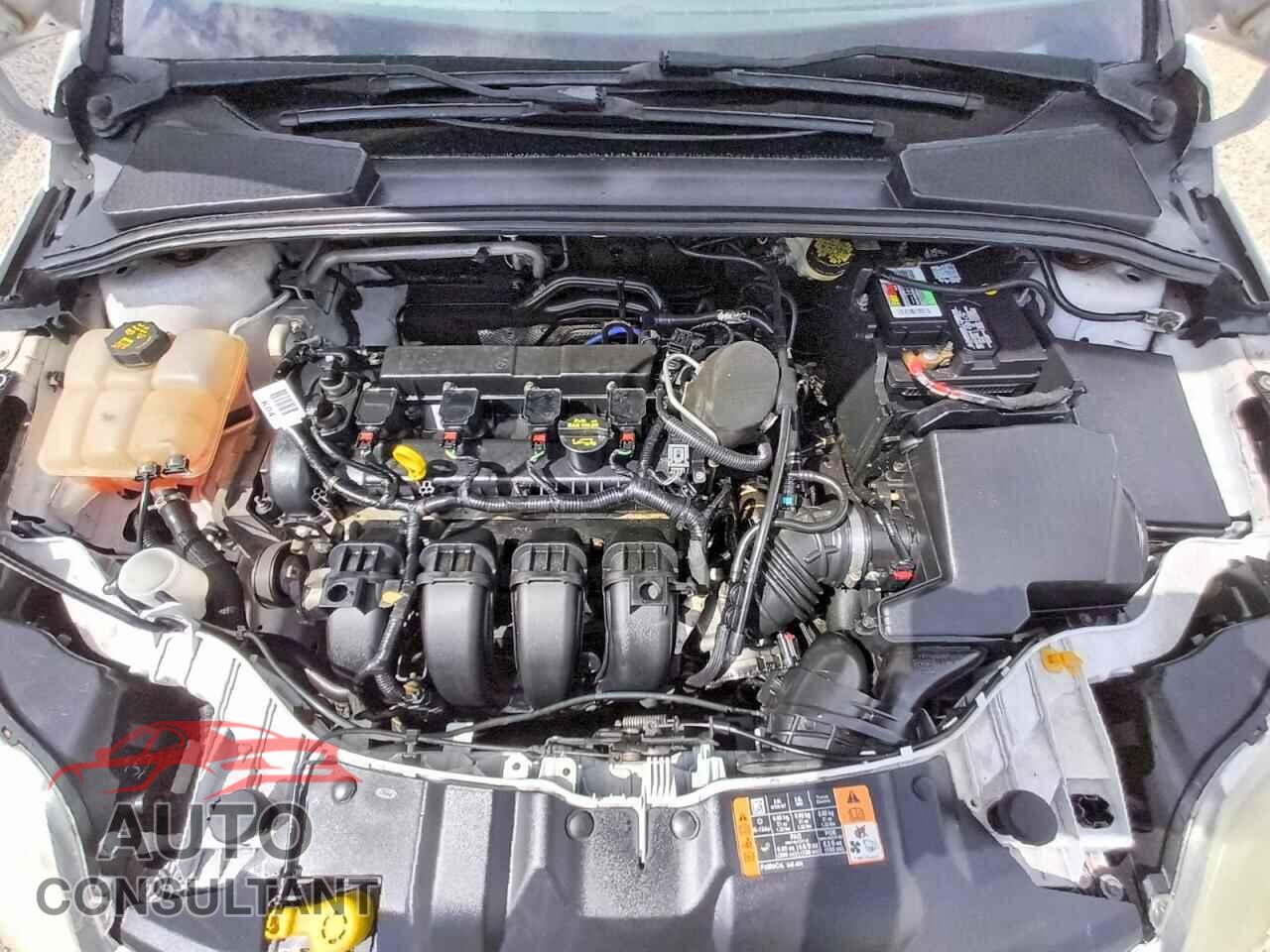 FORD FOCUS 2014 - 1FADP3F22EL345890