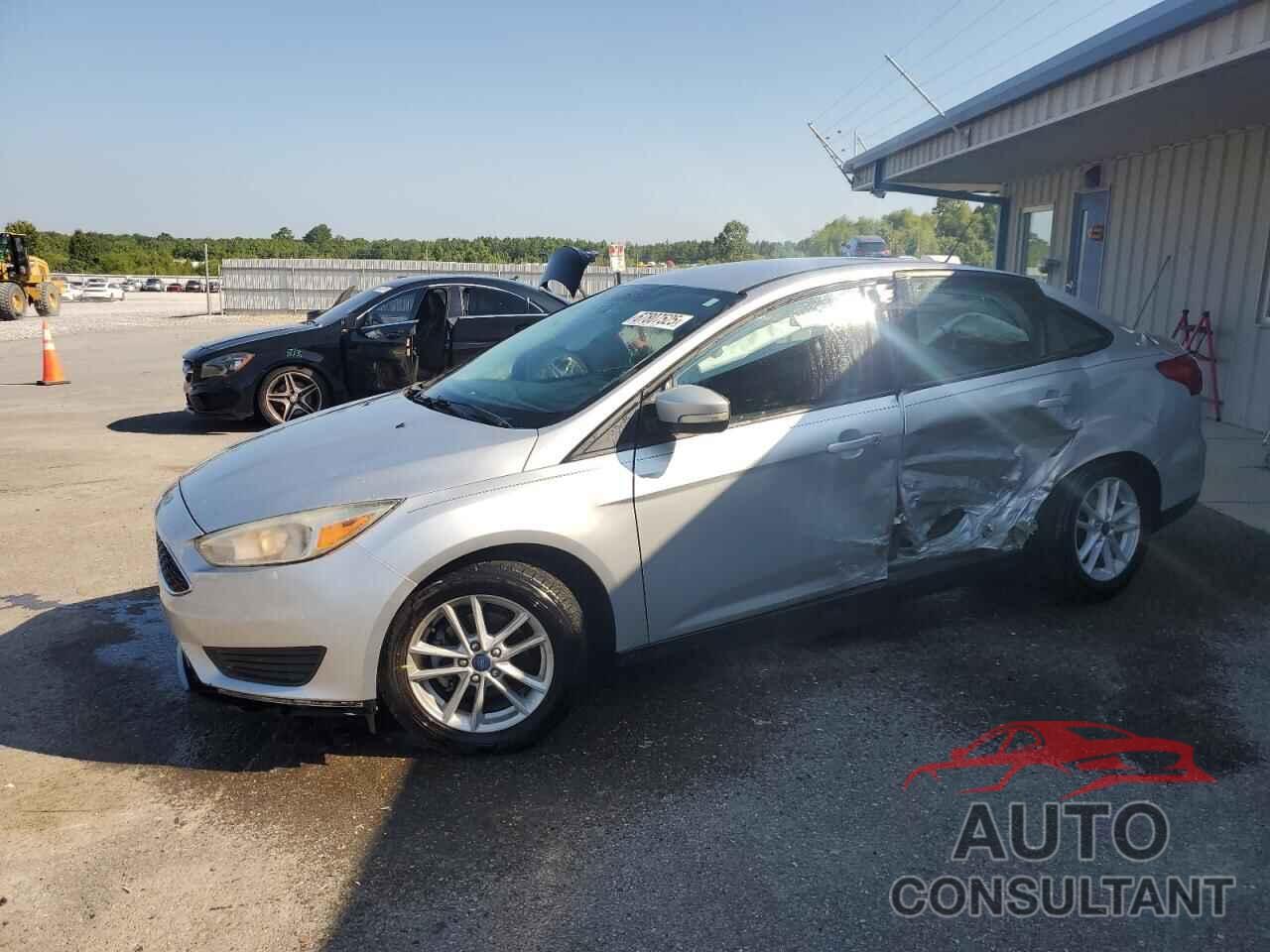 FORD FOCUS 2017 - 1FADP3F29HL315452