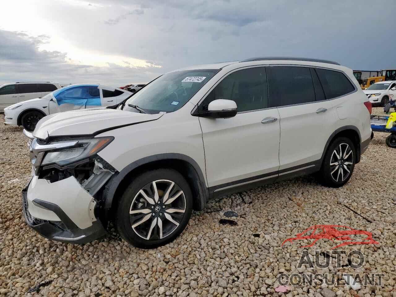 HONDA PILOT 2019 - 5FNYF6H02KB012227