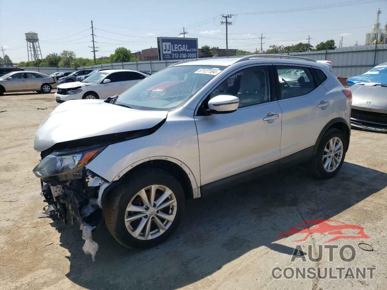 NISSAN ROGUE 2018 - JN1BJ1CR2JW293200