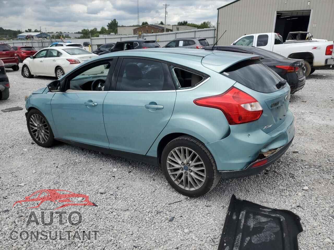 FORD FOCUS 2012 - 1FAHP3M20CL221005