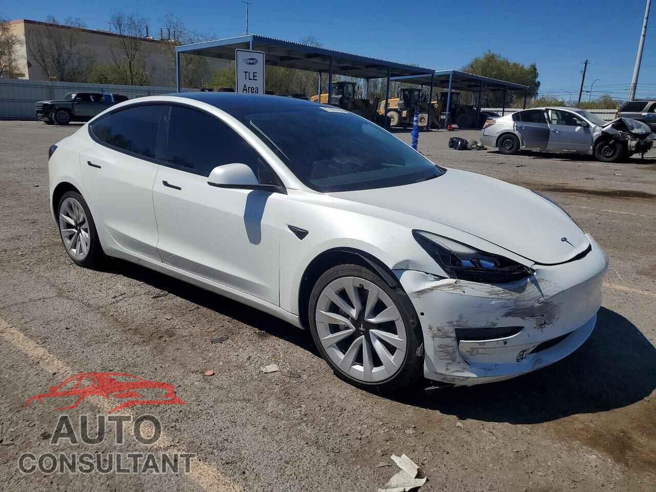 TESLA MODEL 3 2022 - 5YJ3E1EA3NF376433