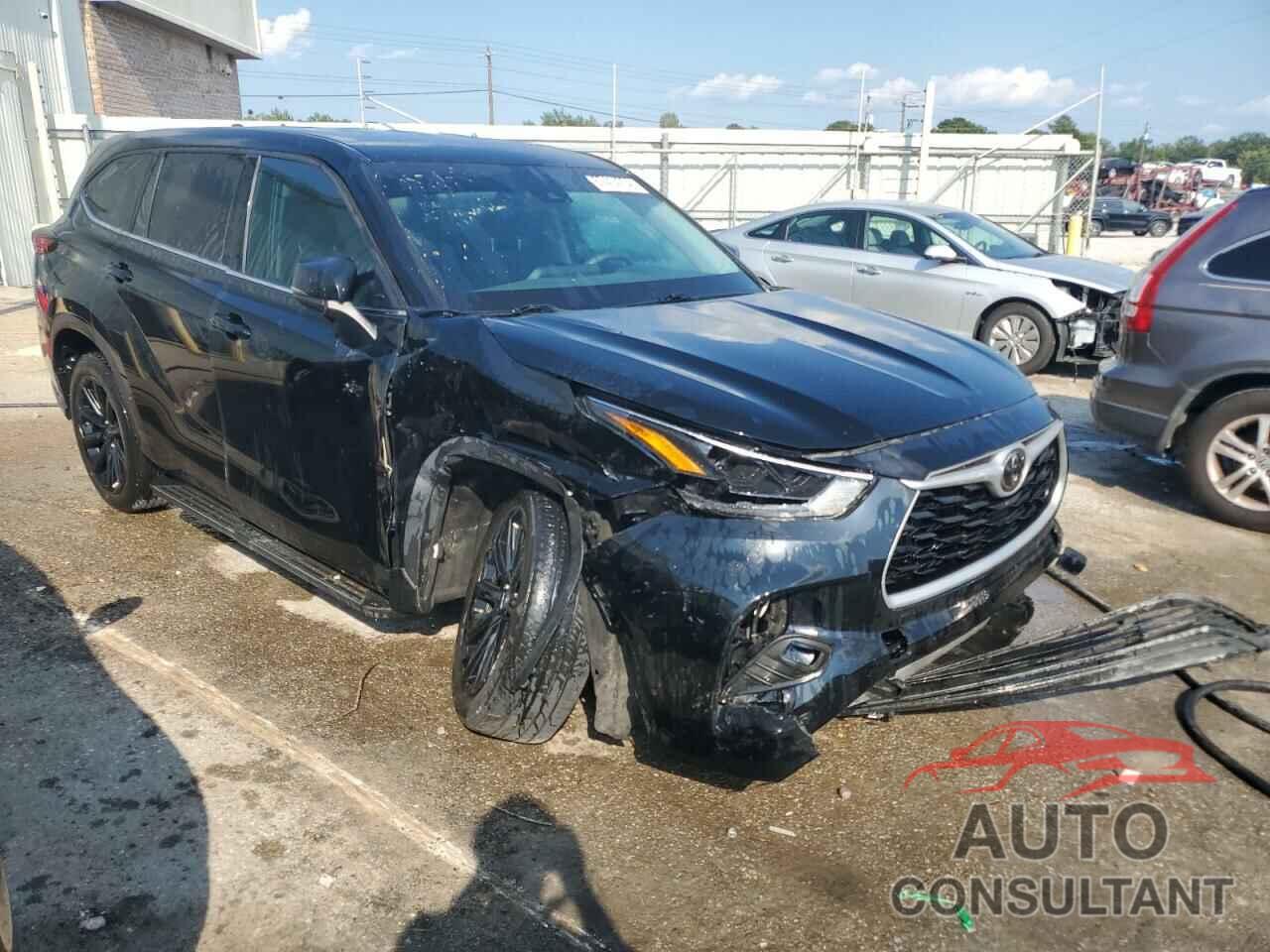 TOYOTA HIGHLANDER 2022 - 5TDZZRAH2NS541092