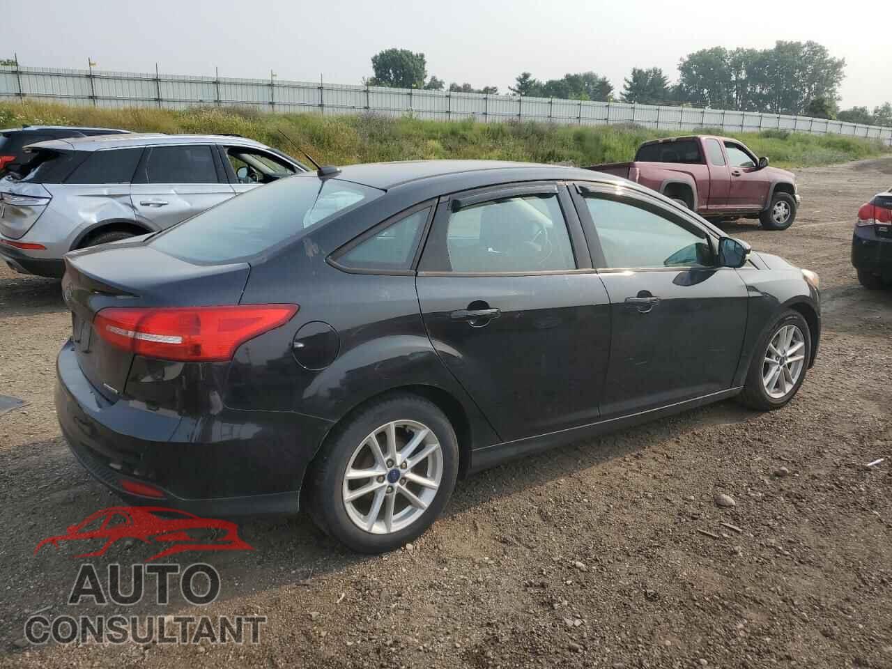 FORD FOCUS 2015 - 1FADP3F20FL331729