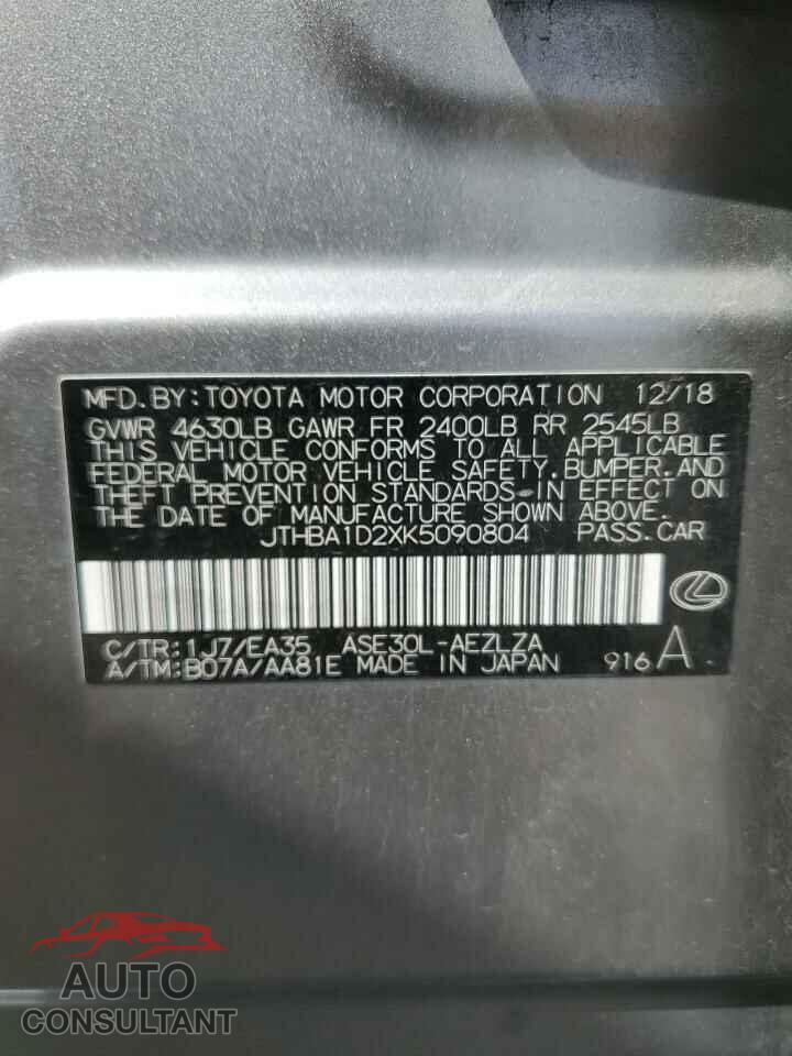 LEXUS IS 2019 - JTHBA1D2XK5090804