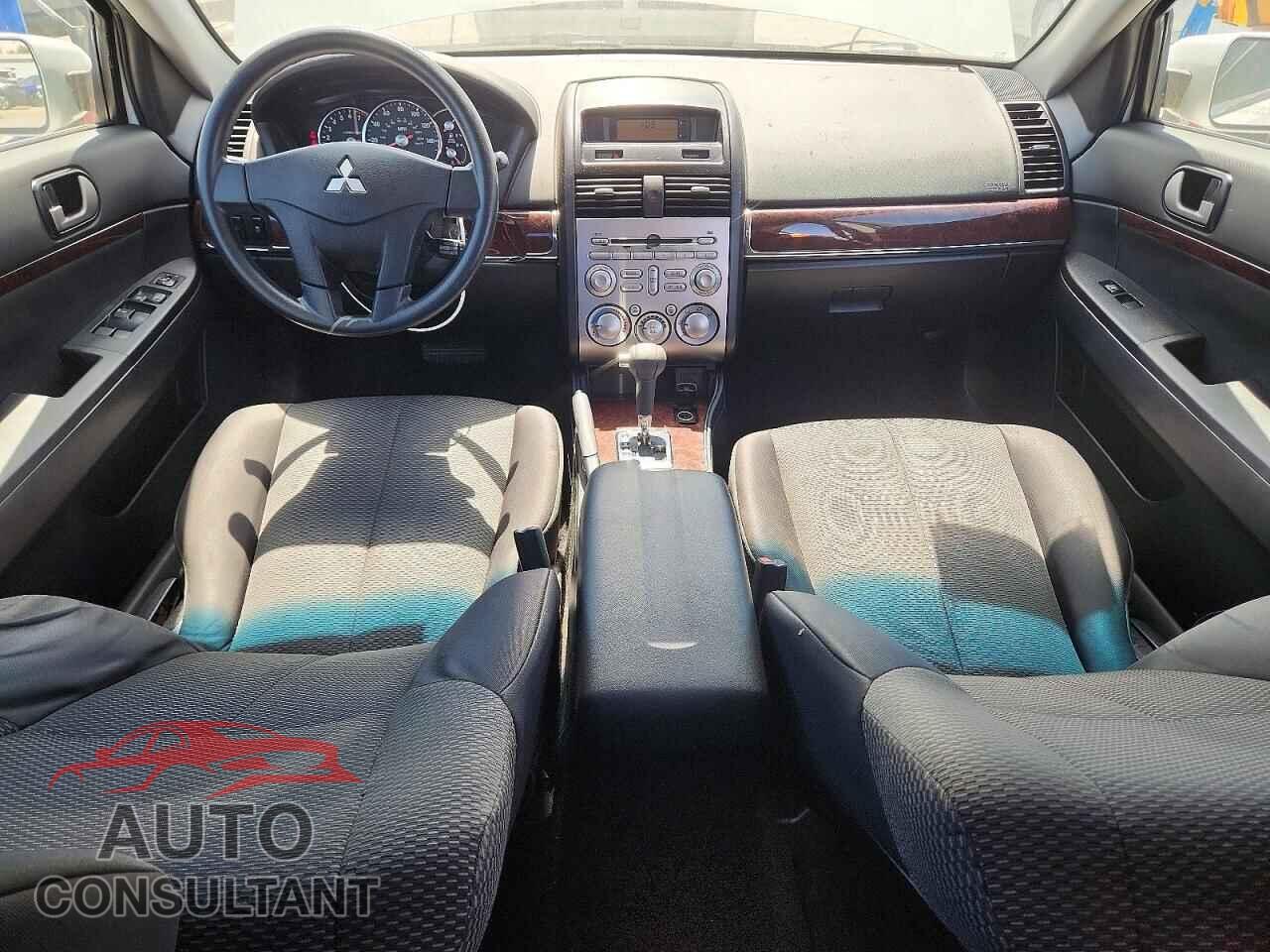MITSUBISHI GALANT 2012 - 4A32B3FFXCE018266