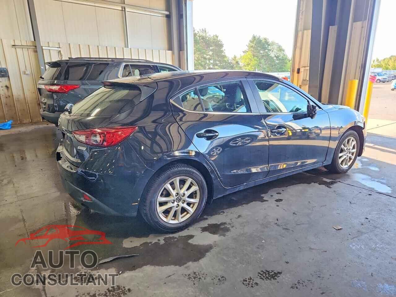 MAZDA 3 2015 - 3MZBM1M78FM197643