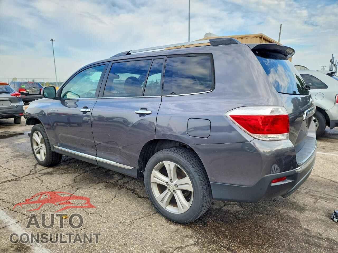 TOYOTA HIGHLANDER 2012 - 5TDDK3EH6CS162325