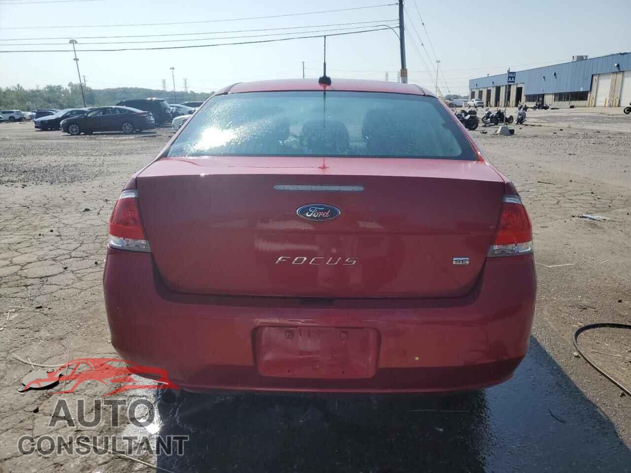 FORD FOCUS 2011 - 1FAHP3FN8BW145960