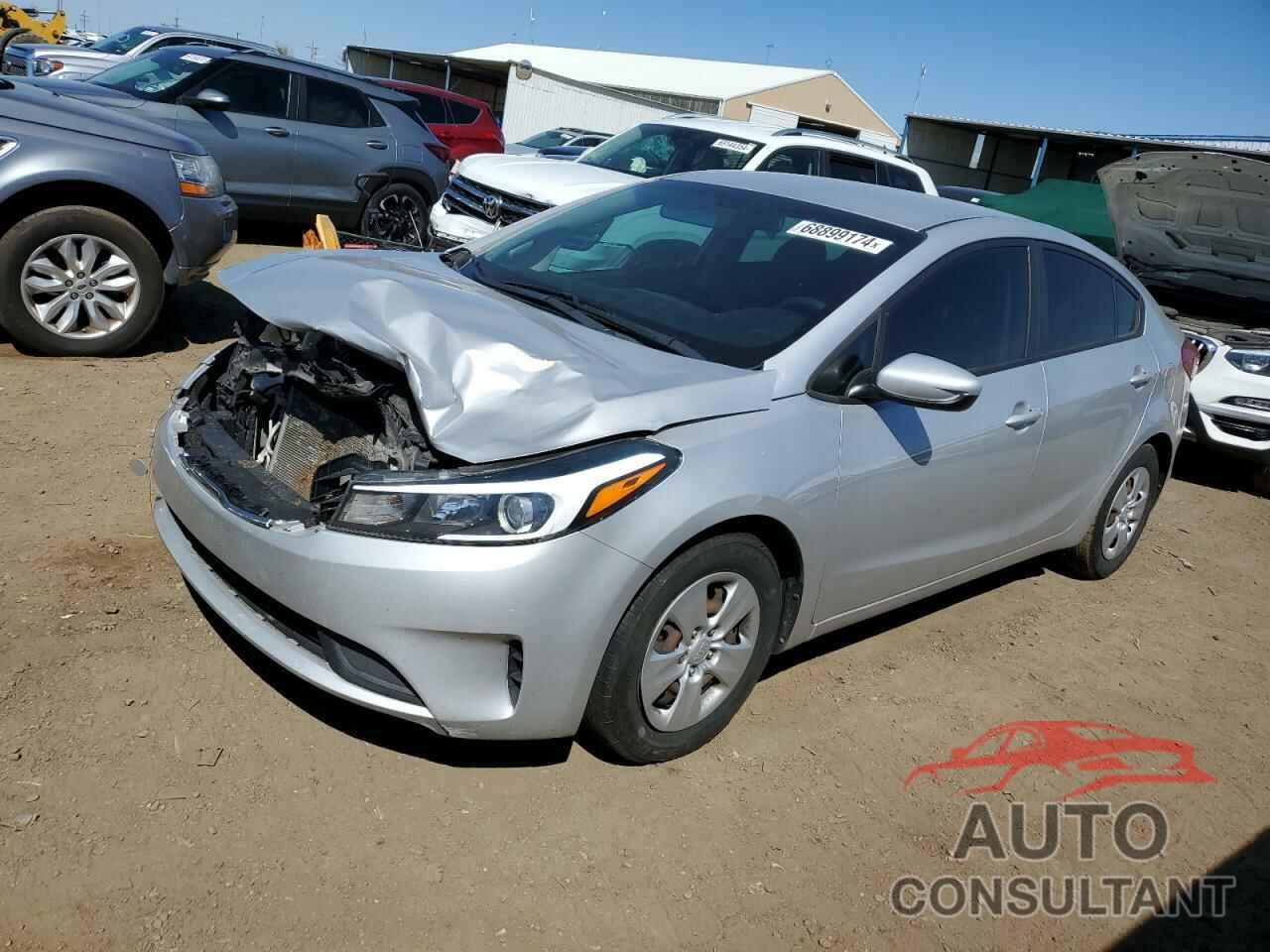 KIA FORTE 2018 - 3KPFK4A7XJE196044