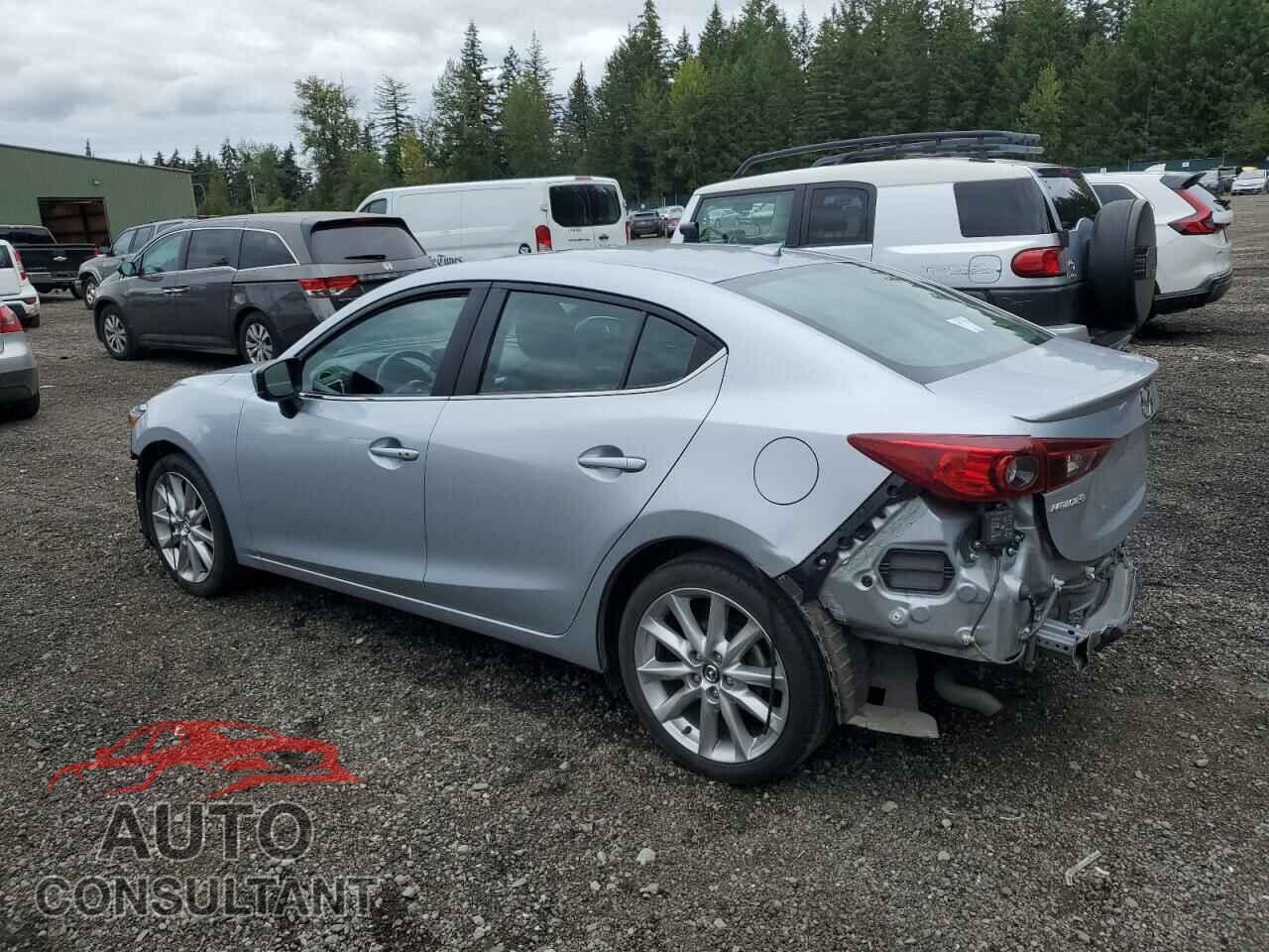 MAZDA 3 2017 - 3MZBN1V76HM119280