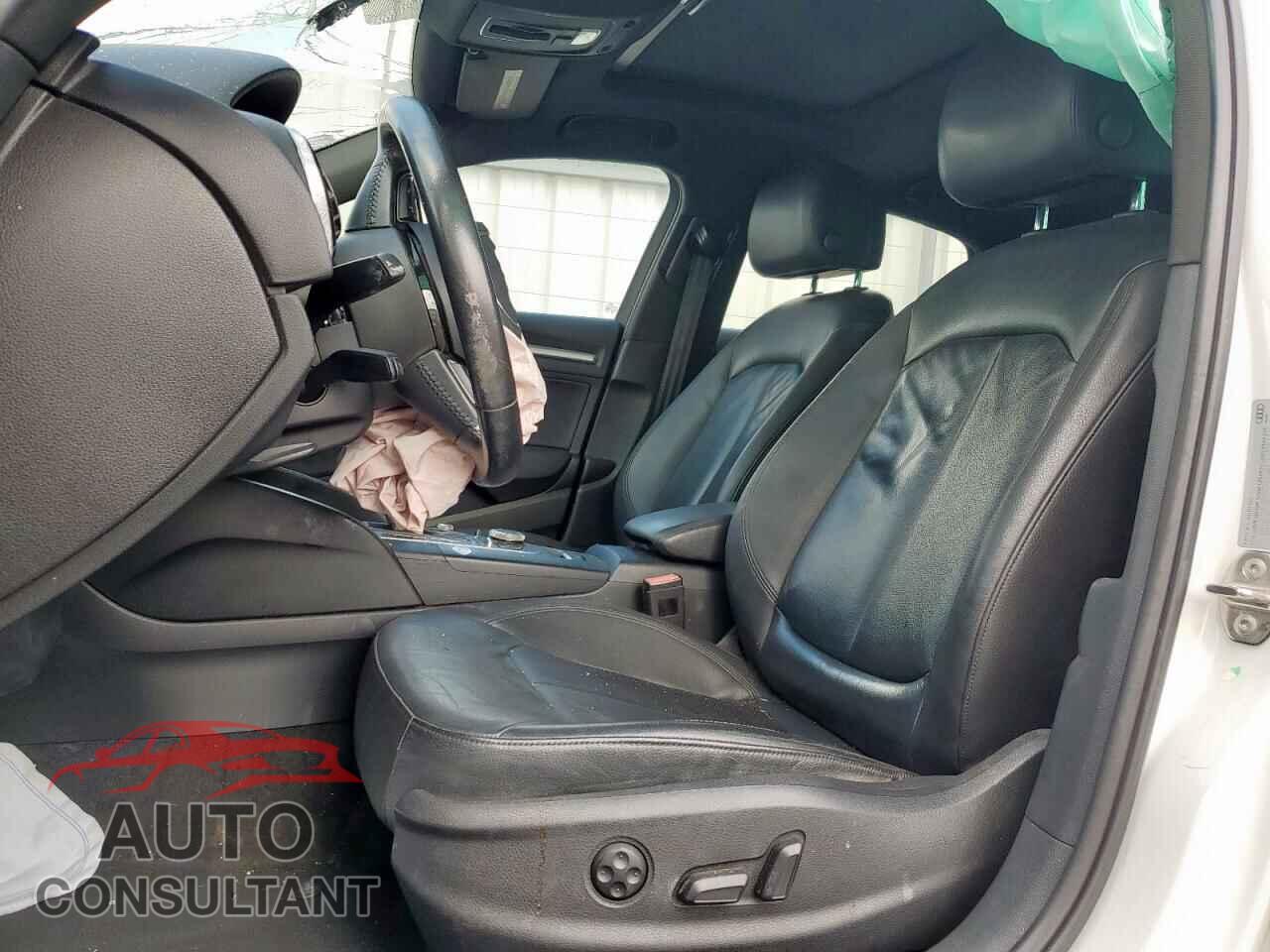 AUDI A3 2016 - WAUA7GFF2G1067852