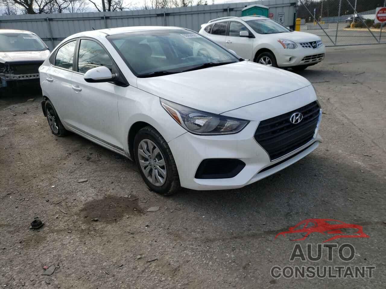 HYUNDAI ACCENT 2018 - 3KPC24A33JE014927