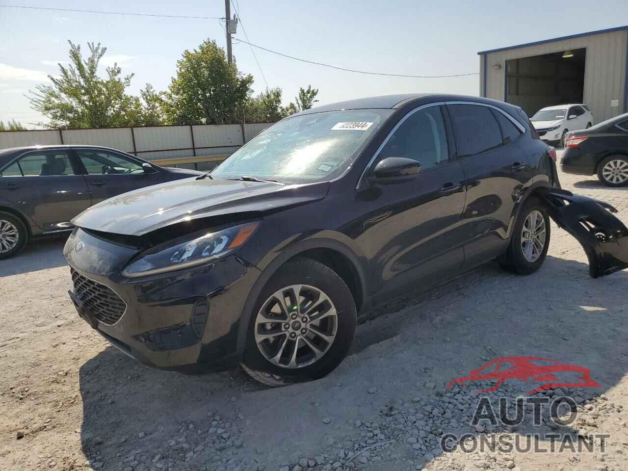 FORD ESCAPE 2021 - 1FMCU0G69MUB28582