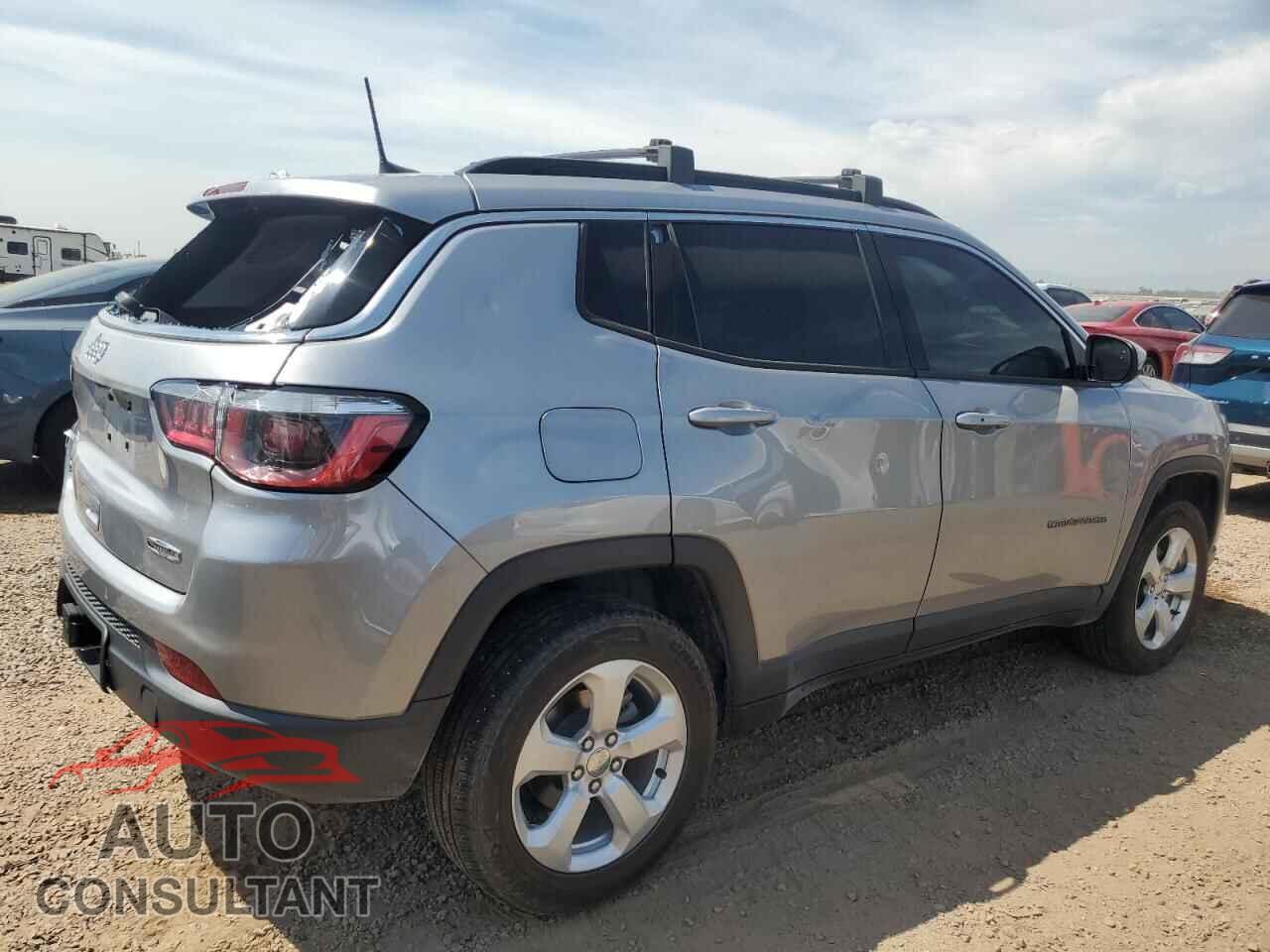 JEEP COMPASS 2018 - 3C4NJDBB3JT178739