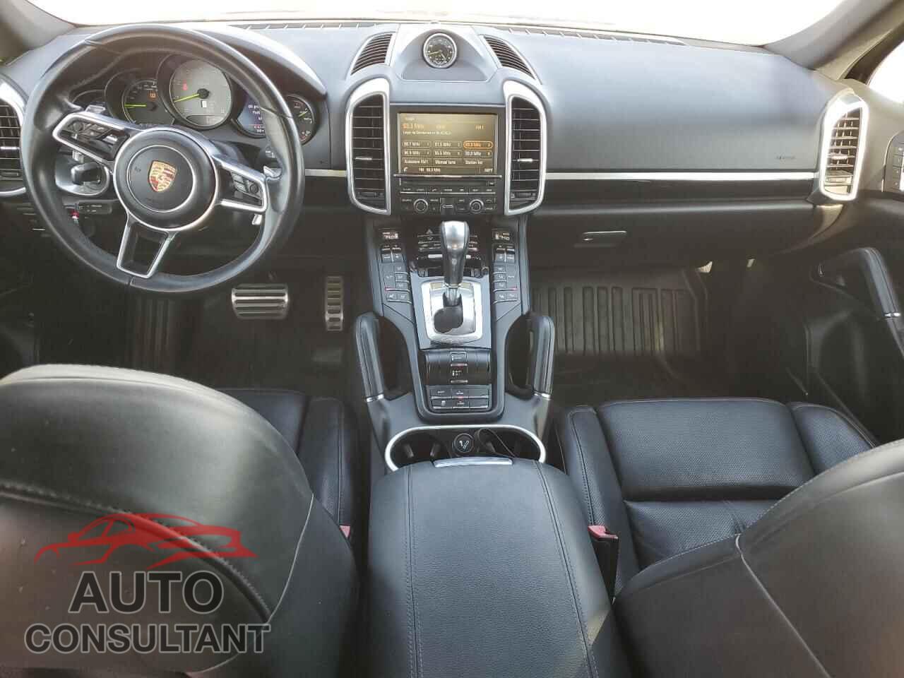 PORSCHE CAYENNE 2015 - WP1AE2A22FLA51930