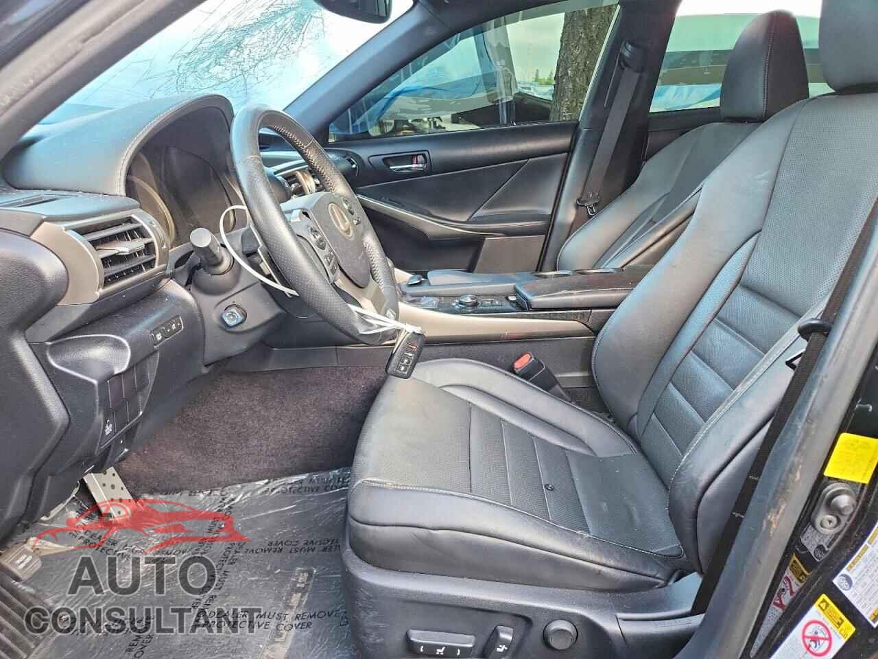 LEXUS IS 2014 - JTHBE1D27E5013753