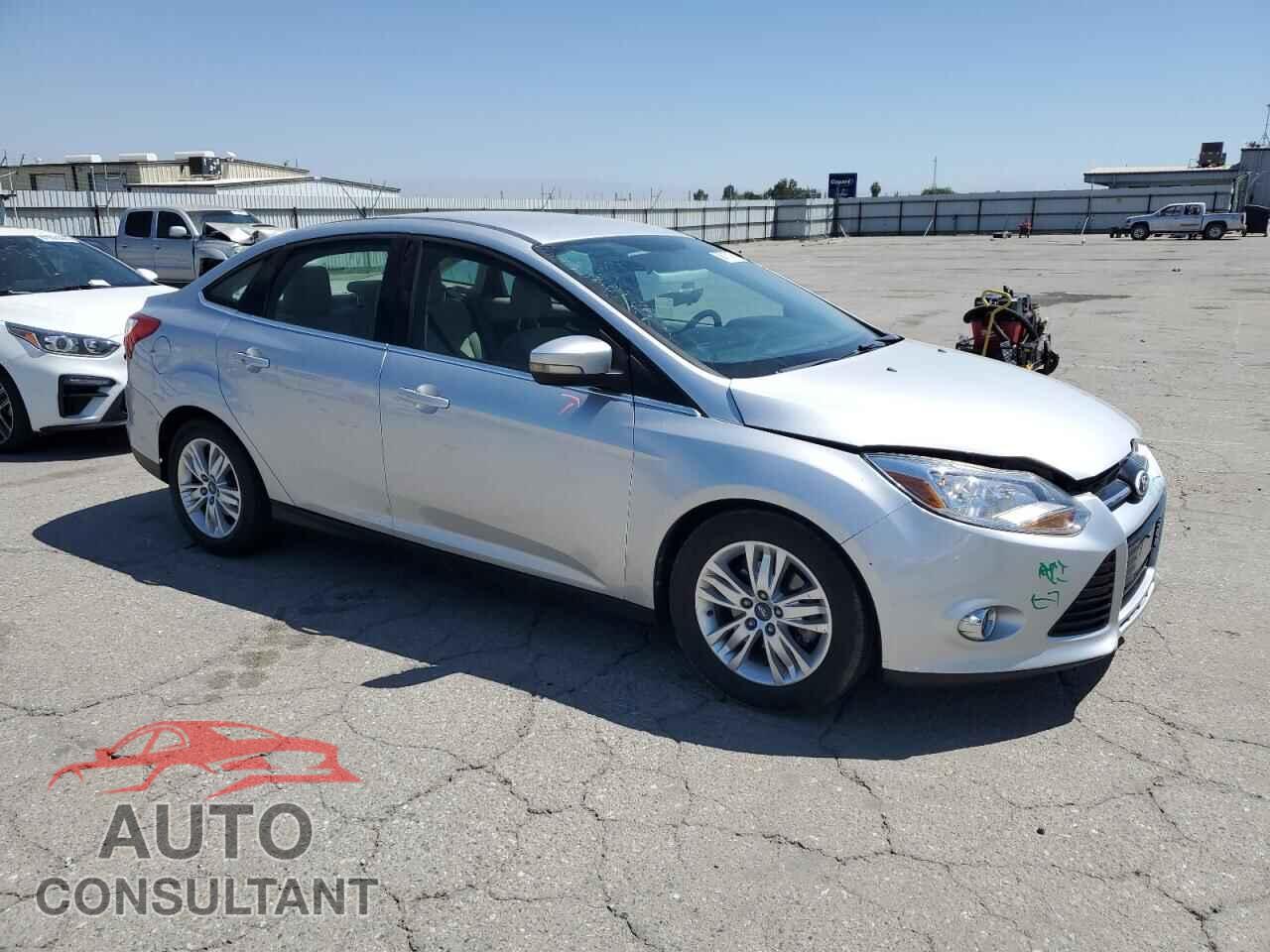 FORD FOCUS 2012 - 1FAHP3H28CL367873